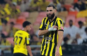 老鹰更新伤病报告：杰伦·约翰逊缺阵，三大核心同时缺战快船